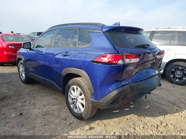 7MUCAAAG6NV018136 Toyota Corolla Cross Le