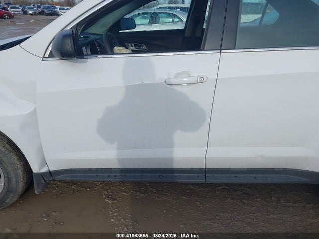 Chevrolet EQUINOX LS 2016 2GNFLEEK3G6170905 Image 15