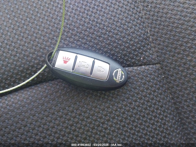 41863602 :رقم المزاد ، JN8AS5MT9CW277235 vin ، 2012 Nissan Rogue Sv مزاد بيع