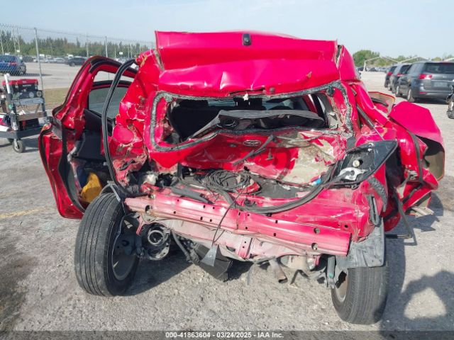 VNKKTUD38GA059739 Toyota YARIS LE
