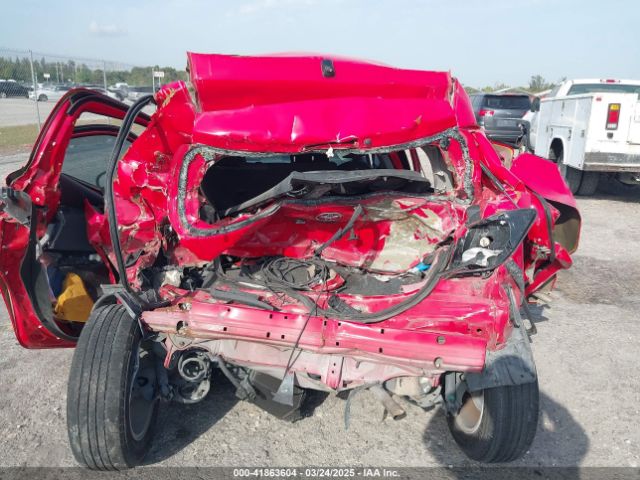 VNKKTUD38GA059739 Toyota YARIS LE