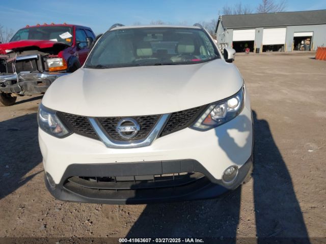 JN1BJ1CR9HW119098 Nissan Rogue Sport Sl