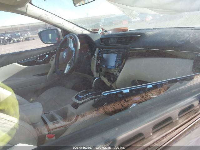 JN1BJ1CR9HW119098 Nissan Rogue Sport Sl