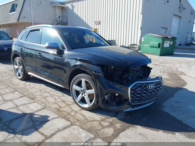 2021 AUDI SQ5 WA1B4AFY0M2042365