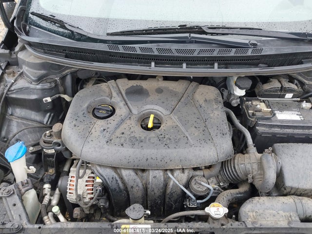 KNAFK4A60E5171921 KIA FORTE LX