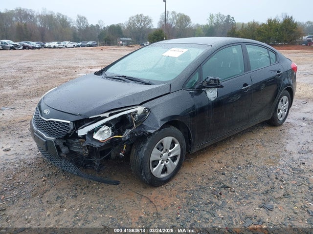 KNAFK4A60E5171921 KIA FORTE LX