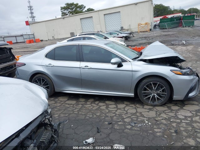 4T1G11AK8PU801548 Toyota CAMRY SE