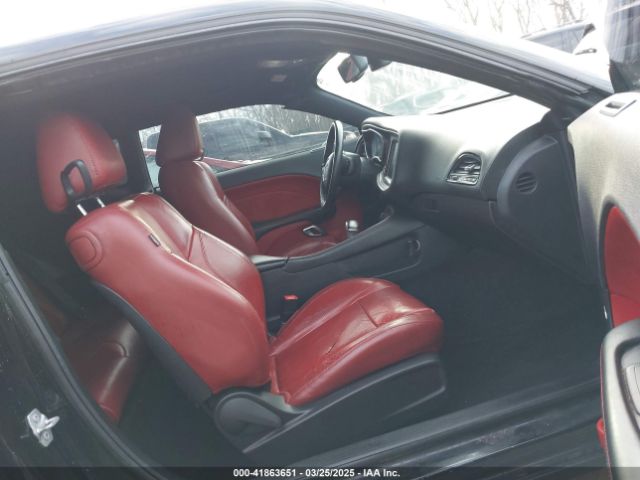 2C3CDZAG1GH149111 Dodge Challenger Sxt Plus