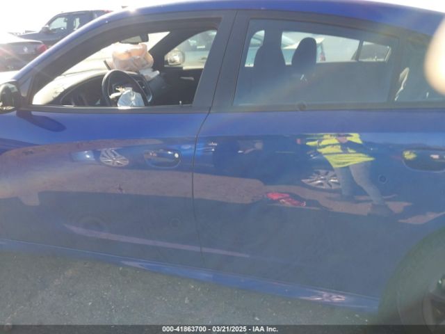 2C3CDXHG6NH206040 Dodge CHARGER GT