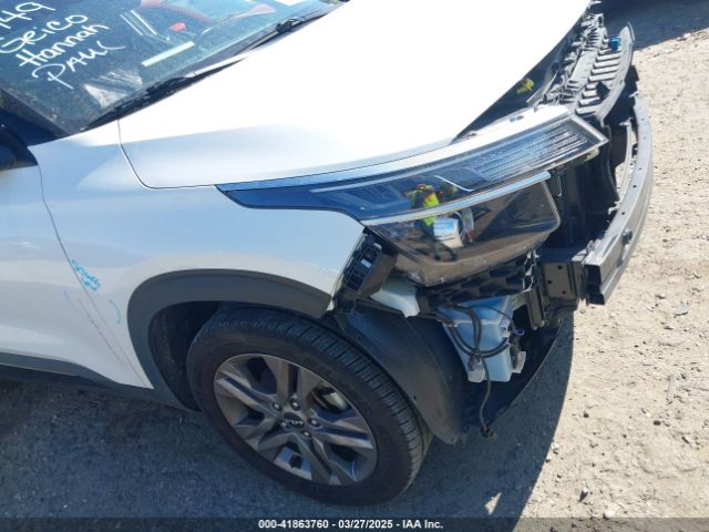 KNDEU2AA7N7261380 KIA SELTOS S