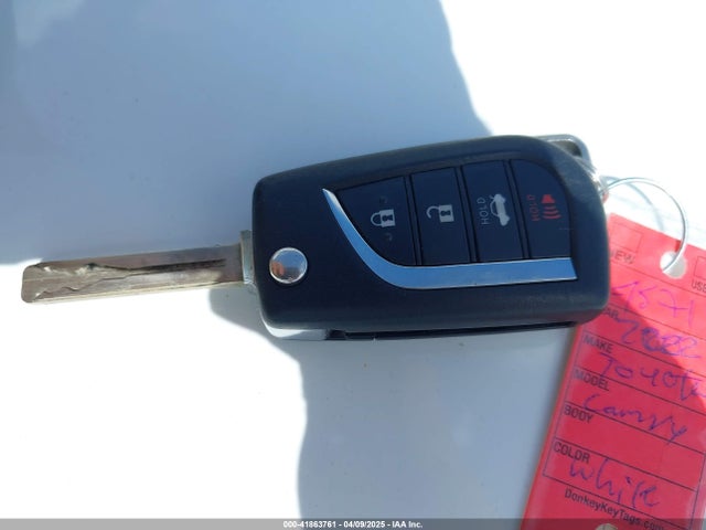 4T1G11AK5NU711402 Toyota CAMRY SE