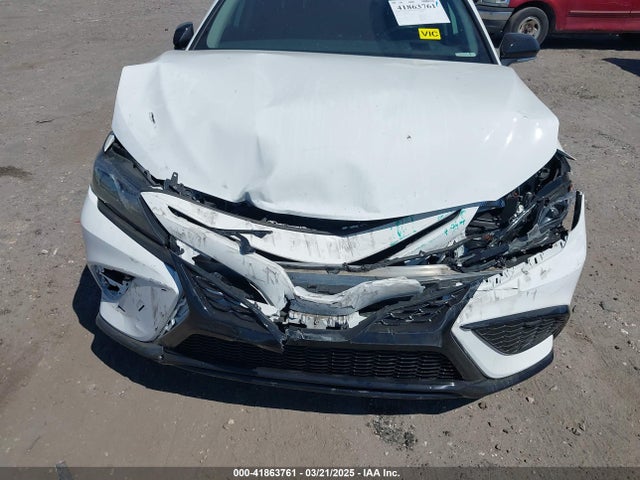 4T1G11AK5NU711402 Toyota CAMRY SE
