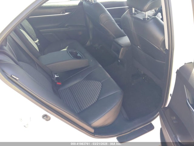4T1G11AK5NU711402 Toyota CAMRY SE