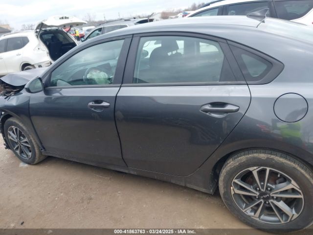 3KPF24AD9RE792361 KIA Forte Lxs