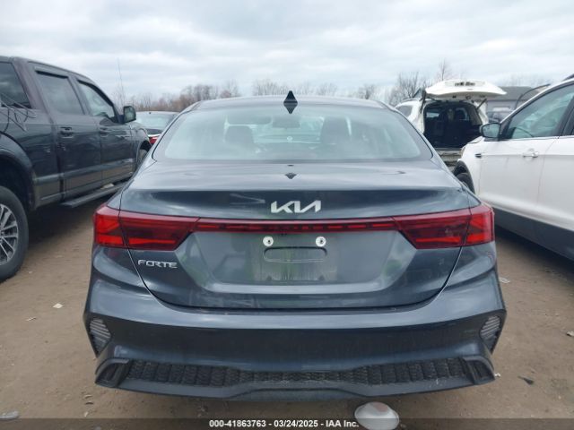 3KPF24AD9RE792361 KIA Forte Lxs