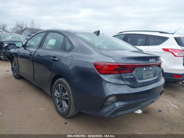3KPF24AD9RE792361 KIA Forte Lxs