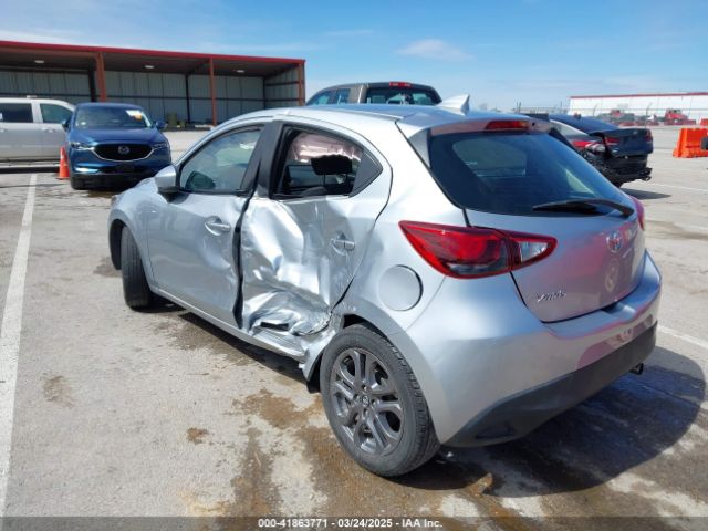 3MYDLBJV0LY707738 Toyota YARIS LE