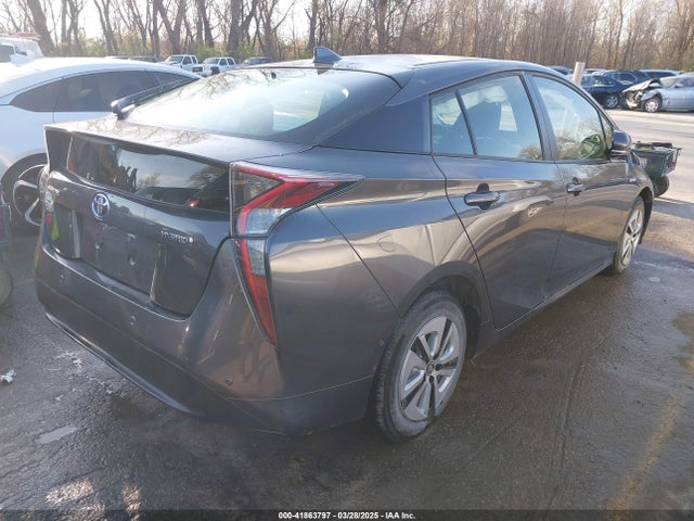 JTDKBRFU0H3040476 Toyota Prius Two