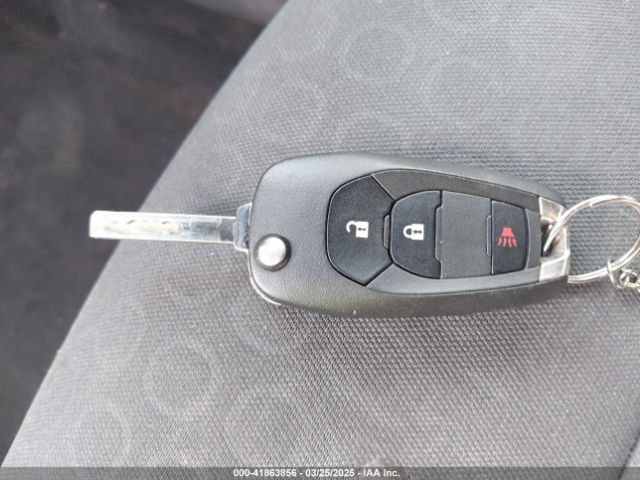 KL7CJKSB1MB308984 Chevrolet Trax Fwd Ls