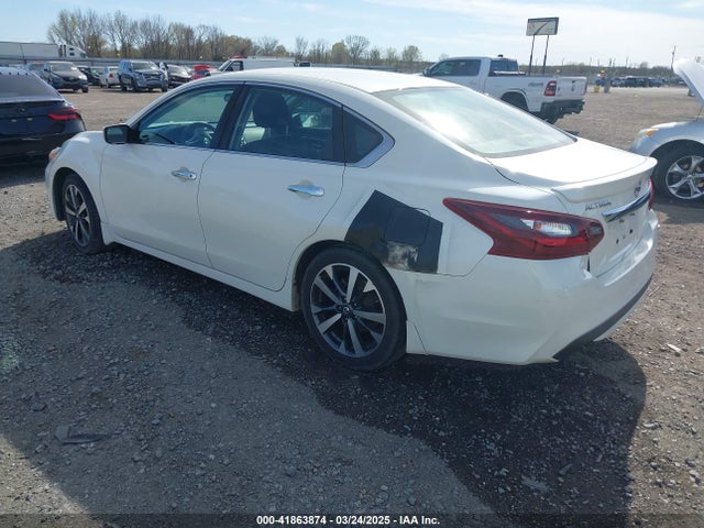 1N4AL3AP6HC281066 Nissan Altima 2.5 Sr