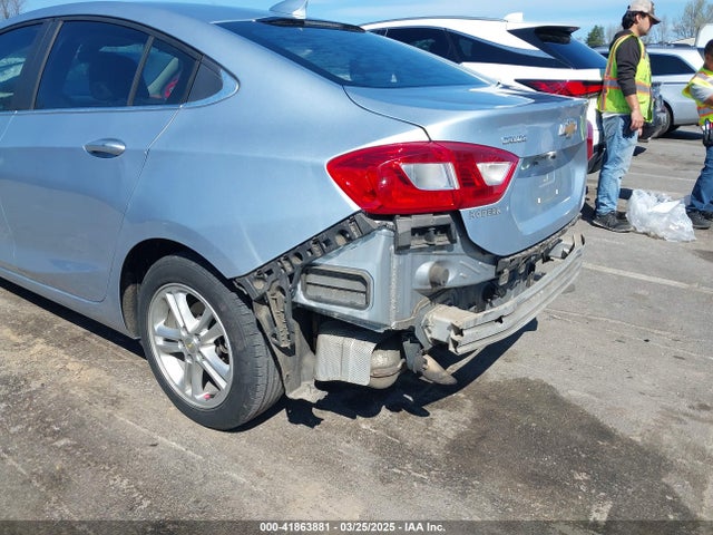 1G1BE5SM5H7199758 Chevrolet Cruze Lt Auto