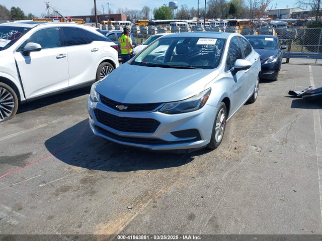 1G1BE5SM5H7199758 Chevrolet Cruze Lt Auto