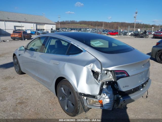 5YJ3E1EB9JF065057 Tesla Model 3 Long Range/performance