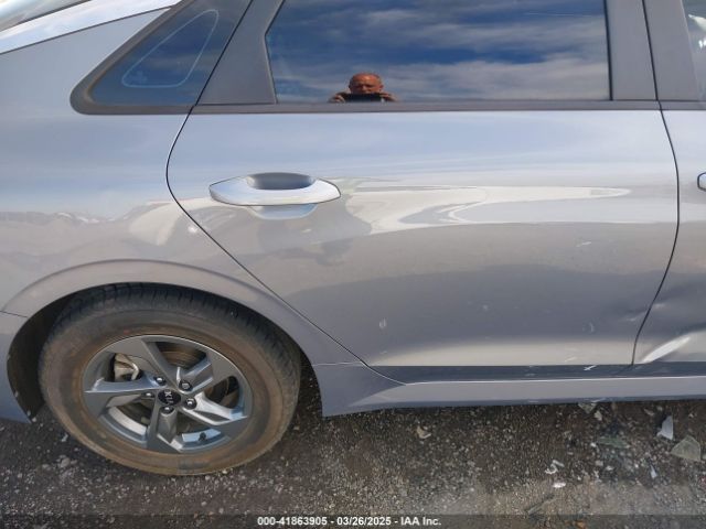 5XXG24J22MG006497 KIA K5 LX