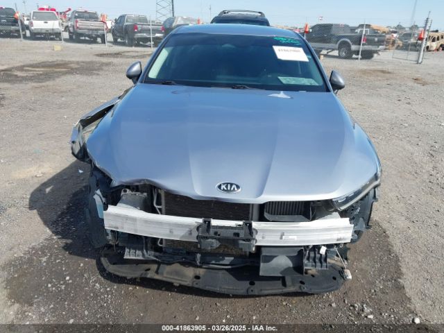 5XXG24J22MG006497 KIA K5 LX