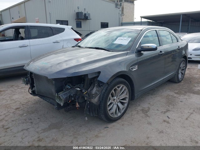 Ford Taurus Limited 2018 1FAHP2F86JG109505 Image 2
