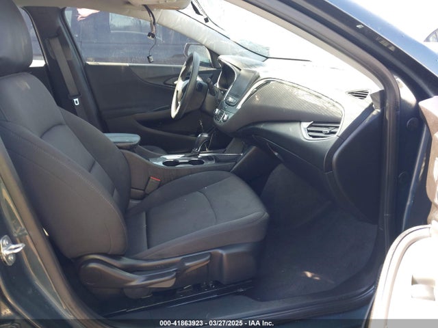1G1ZD5STXLF008438 Chevrolet Malibu Fwd Lt
