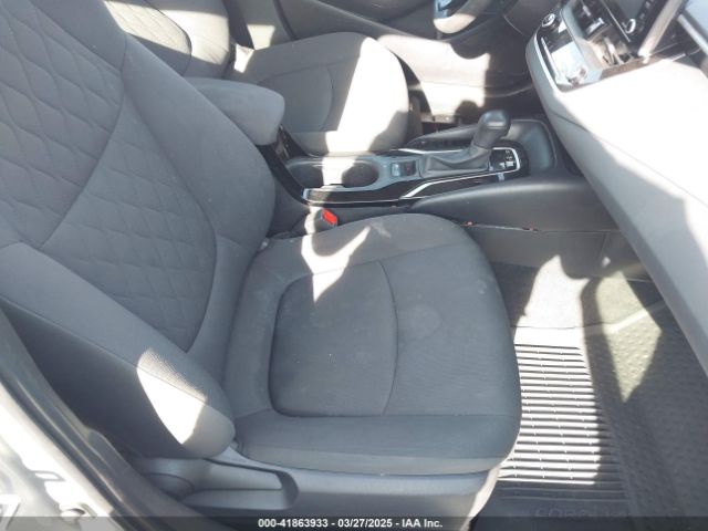 JTDEAMDE6NJ055313 Toyota Corolla Hybrid Le