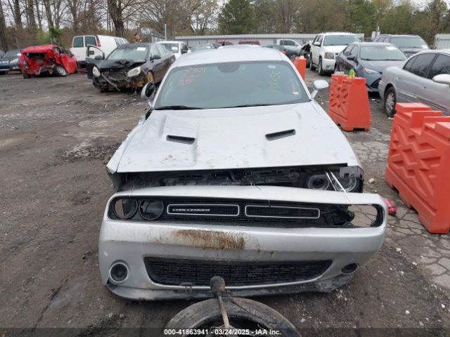 2C3CDZGG0MH543301 Dodge Challenger Sxt Awd