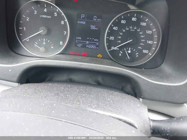 5NPD84LF4HH058645 Hyundai ELANTRA SE
