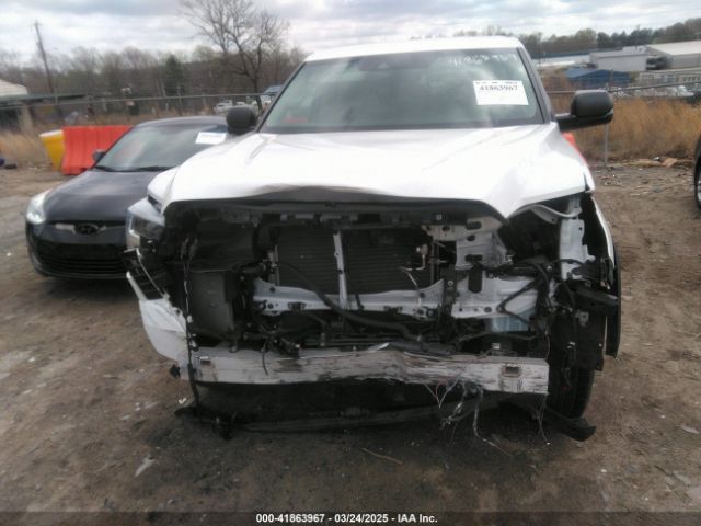 5TFLA5DB9RX141205 Toyota Tundra Sr5 4wd