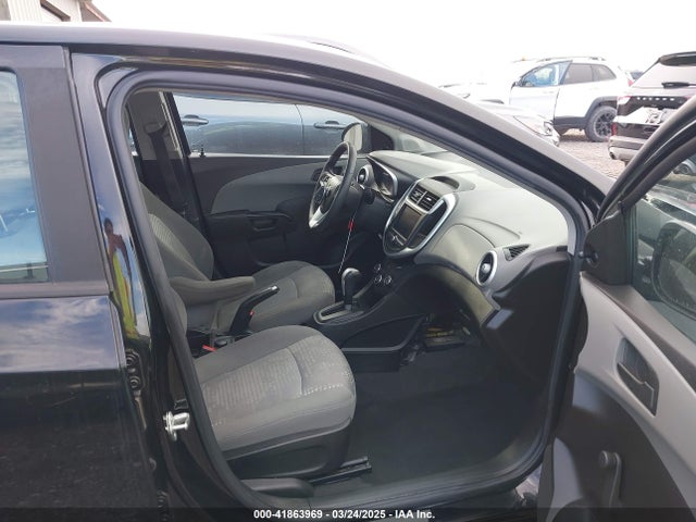 1G1JG6SBXL4129709 Chevrolet Sonic