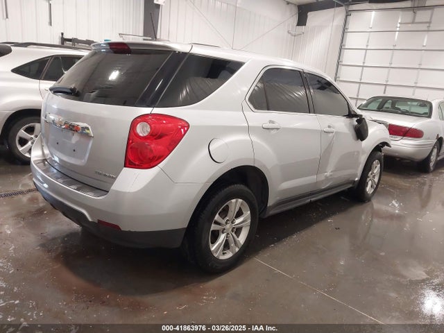 2GNFLEEK7F6210210 Chevrolet EQUINOX LS