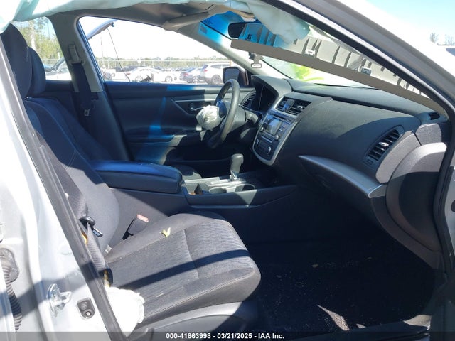 1N4AL3AP3HN347626 Nissan Altima 2.5 S