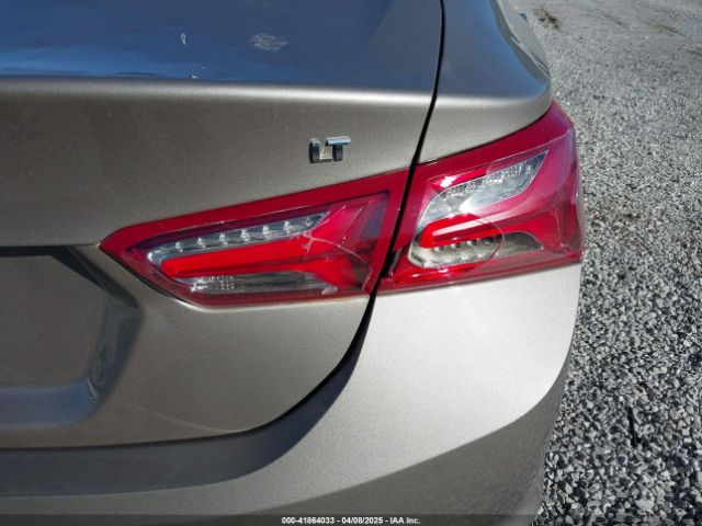 1G1ZD5ST8NF169907 Chevrolet Malibu Fwd Lt