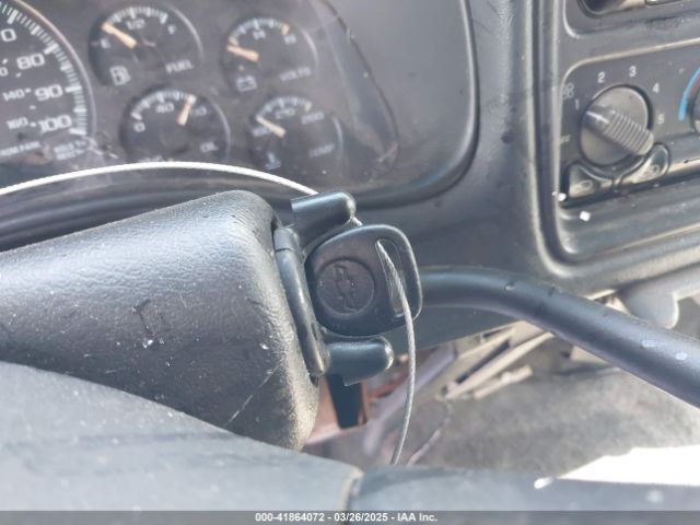 2001 CHEVROLET SUBURBAN 1500 3GNFK16T51G150752 Photo 10