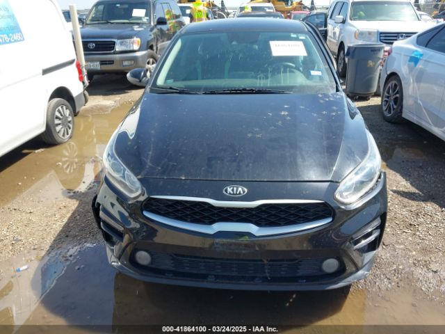 3KPF24ADXME368759 KIA Forte Lxs
