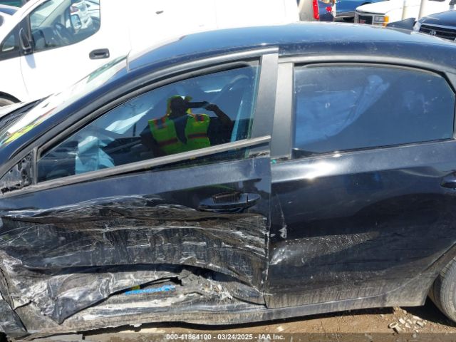 3KPF24ADXME368759 KIA Forte Lxs