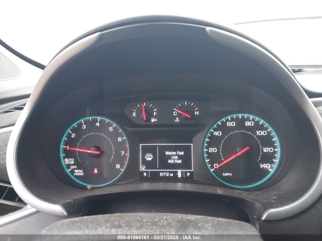 1G1ZD5ST2NF140225 Chevrolet Malibu Fwd Lt