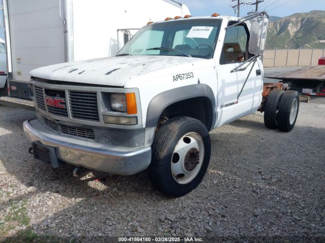 1993 GMC SIERRA 1GDKC34N1PJ518061 Photo 1