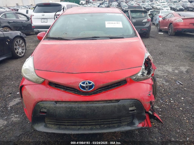 JTDZN3EU5HJ058763 Toyota Prius V Four