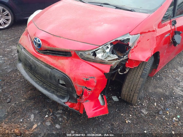 JTDZN3EU5HJ058763 Toyota Prius V Four