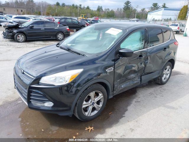1FMCU9GX7FUB09027 Ford ESCAPE SE