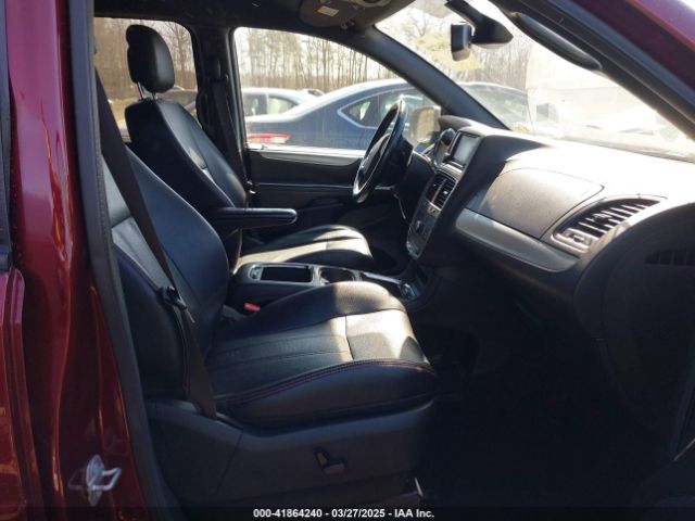 2C4RDGEG0KR768550 Dodge Grand Caravan Gt
