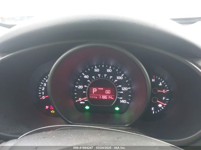 KNDJN2A20F7782883 KIA Soul
