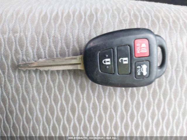 5YFBURHE2HP677831 Toyota Corolla L/le/xle/se/xse